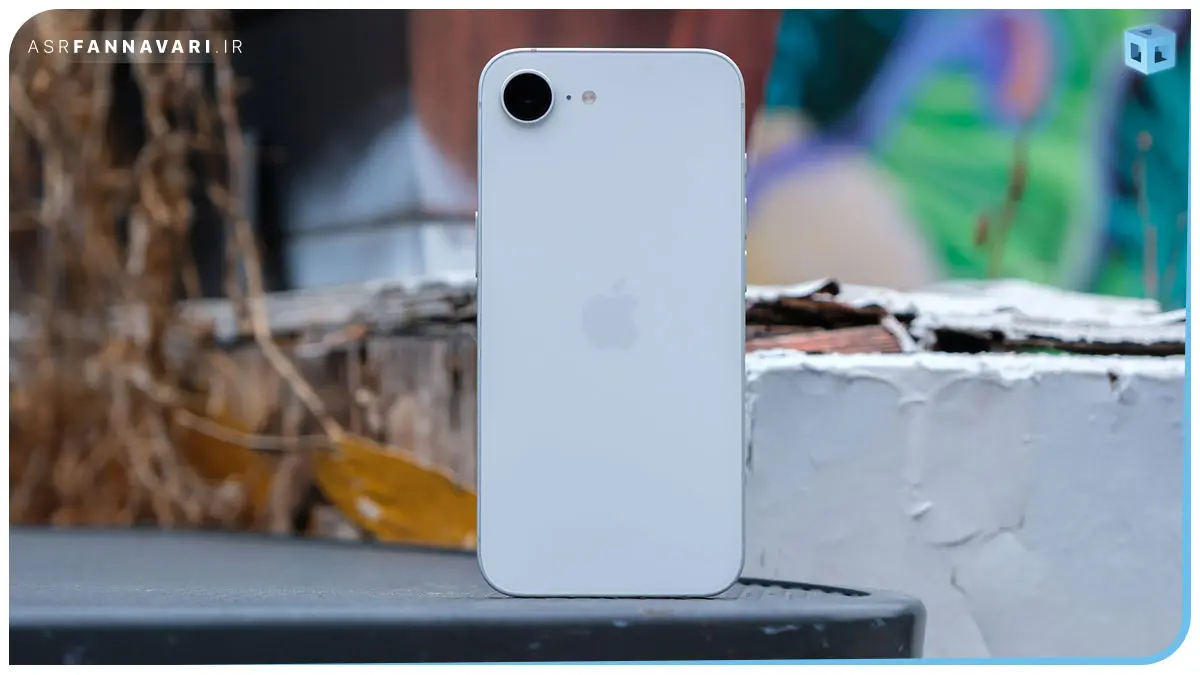 iPhone 16e